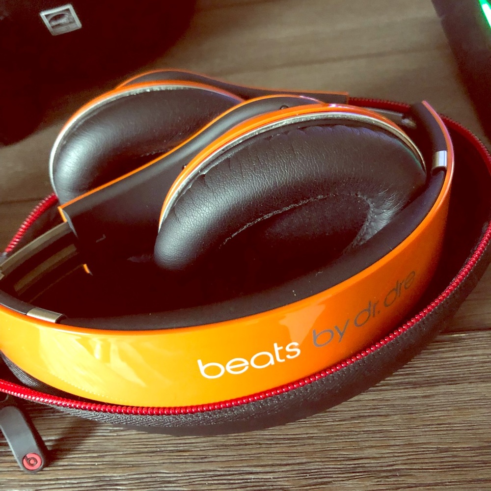 STUDIO BEATS BY DR. DRE